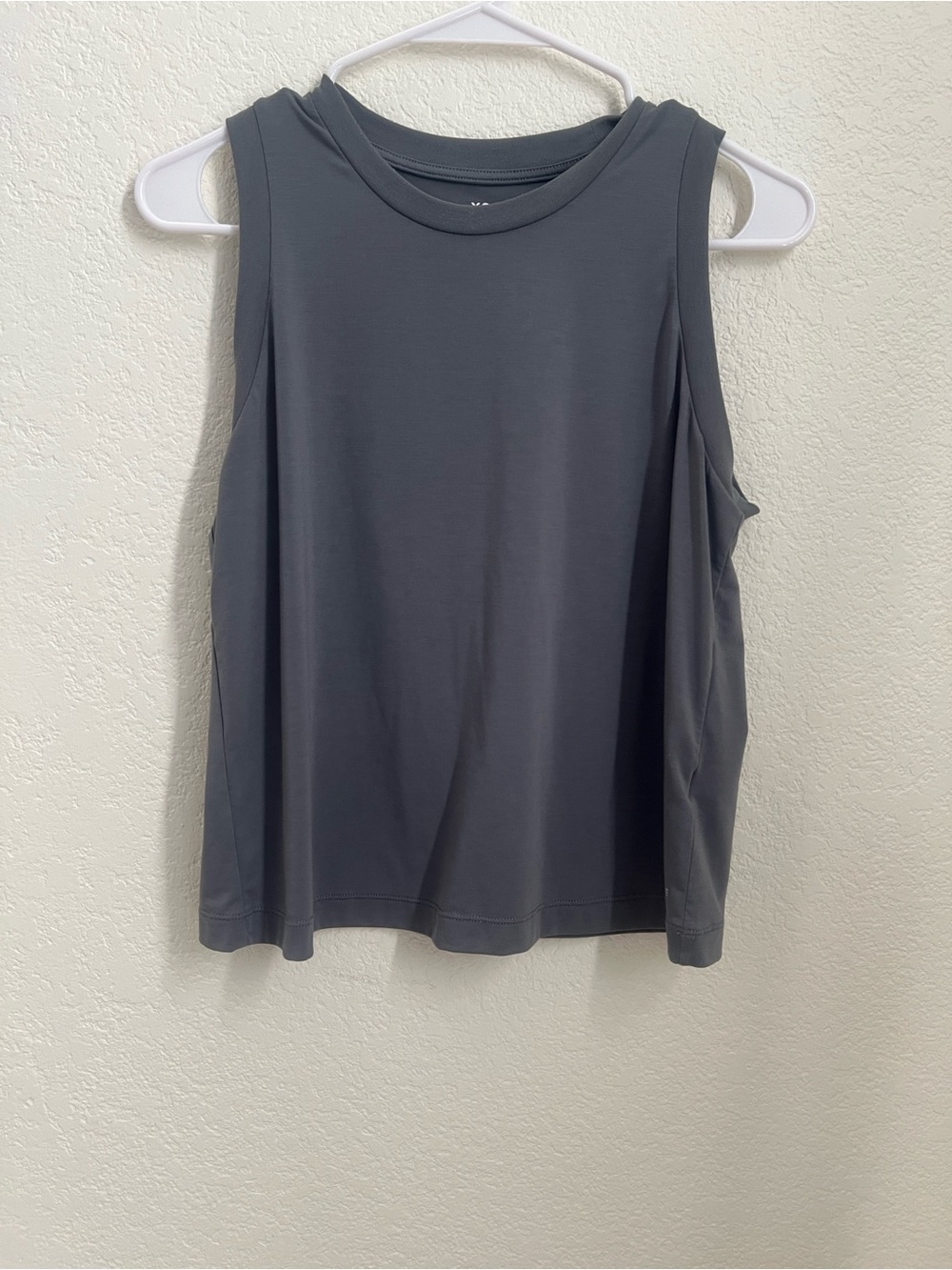 Women's Free Fly Sleeveless Crewneck Tank Top - Charcoal - XS